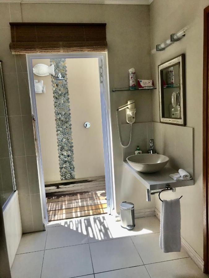 Bahari Beach House Plettenberg Bay Esterno foto